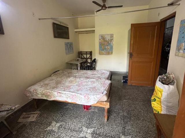 1 RK Independent Builder Floor in GTB Nagar for rent New Delhi. The reference number is 19938605
