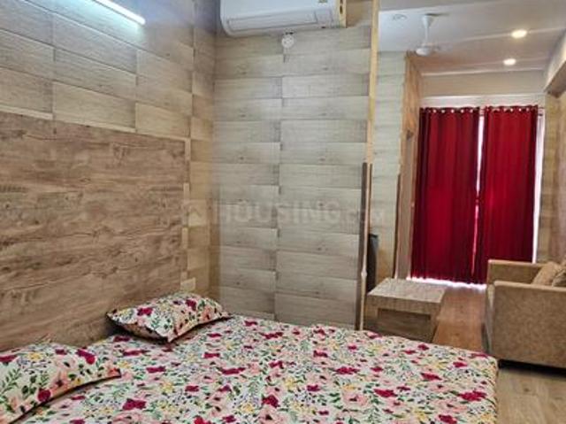 1 RK Independent Builder Floor in DLF Phase 2 for rent Gurgaon. The reference number is 20398516