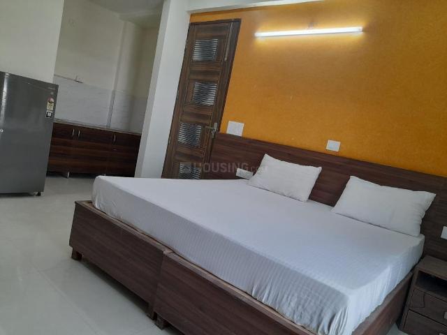 1 RK Independent Builder Floor in DLF Phase 3 for rent Gurgaon. The reference number is 18404367