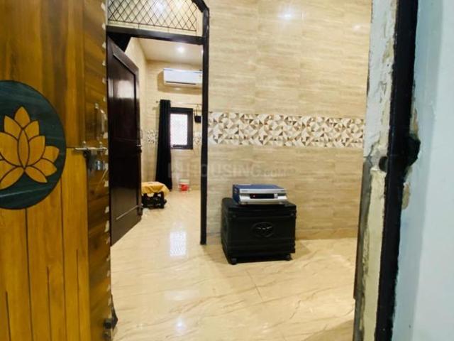 1 RK Independent Builder Floor in Dwarka Mor for rent New Delhi. The reference number is 18242759