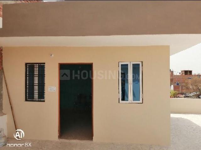1 RK Independent Builder Floor in Kalyanpur for rent Kanpur. The reference number is 6196972