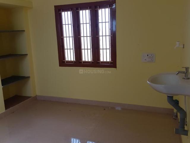 1 RK Independent Builder Floor in Karuppayurani for rent Madurai. The reference number is 20671278