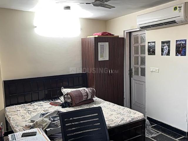 1 RK Independent Builder Floor in Kirti Nagar for rent New Delhi. The reference number is 19263830
