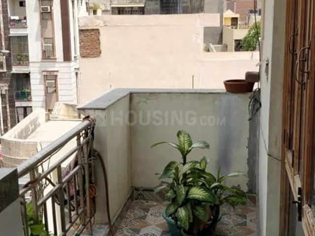 1 RK Independent Builder Floor in Krishna Nagar for resale New Delhi. The reference number is 5971995