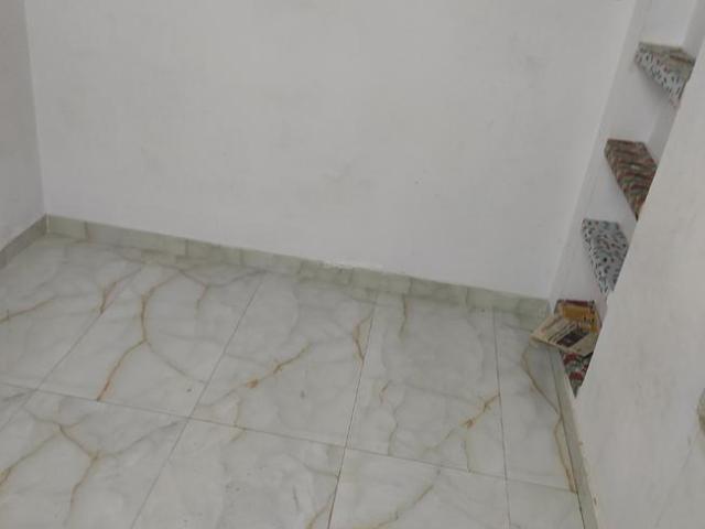 1 RK Independent Builder Floor in Indira Nagar for rent Lucknow. The reference number is 8900138