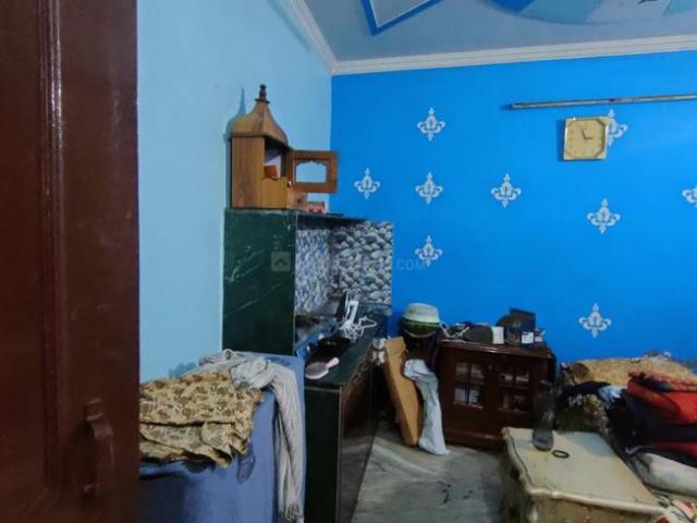 1 RK Independent Builder Floor in Laxmi Nagar for rent New Delhi. The reference number is 18508338