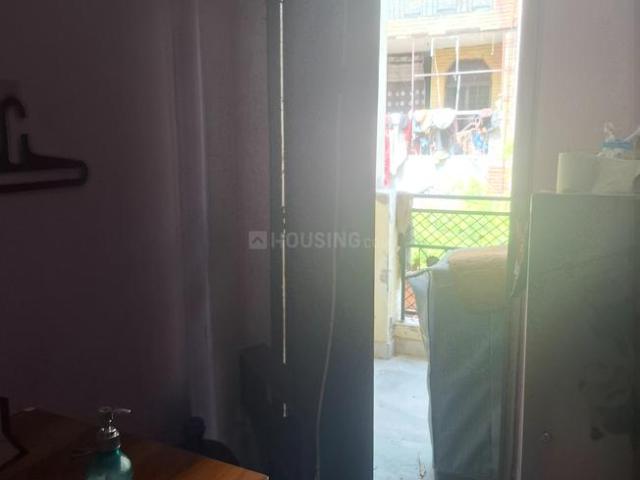 1 RK Independent Builder Floor in Laxmi Nagar for rent New Delhi. The reference number is 19915934