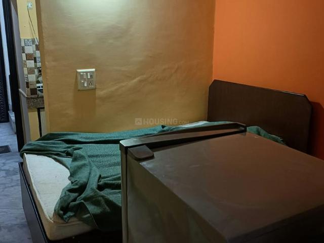 1 RK Independent Builder Floor in Lajpat Nagar for rent New Delhi. The reference number is 16595009