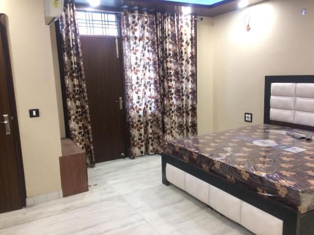 1 RK Independent Builder Floor in Lajpat Nagar for rent New Delhi. The reference number is 20156376