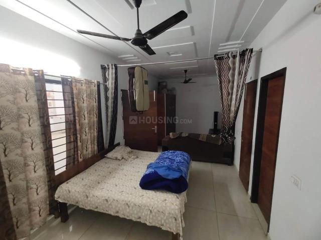 1 RK Independent Builder Floor in Model Town for rent Bathinda. The reference number is 19299900