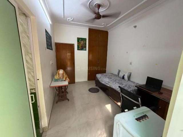 1 RK Independent Builder Floor in Mayur Vihar Phase 1 for rent New Delhi. The reference number is 20411306