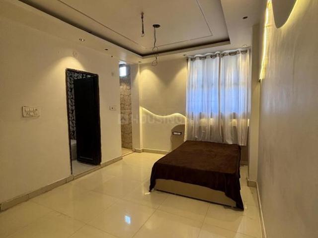 1 RK Independent Builder Floor in Mayur Vihar Phase 1 for rent New Delhi. The reference number is 20507367