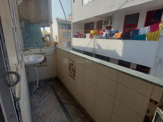 1 RK Independent Builder Floor in Mayur Vihar Phase 1 for rent New Delhi. The reference number is 20510075