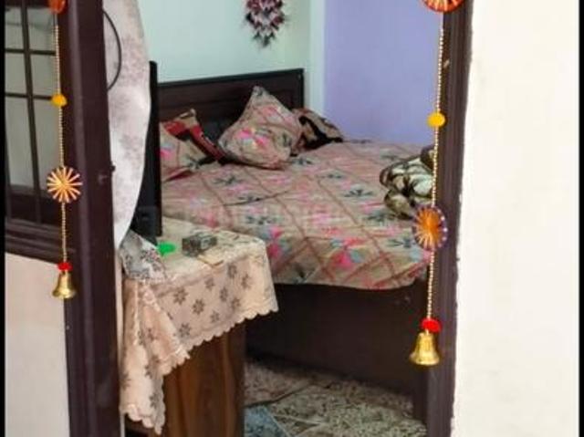 1 RK Independent Builder Floor in Mayur Vihar Phase 1 for rent New Delhi. The reference number is 20536494