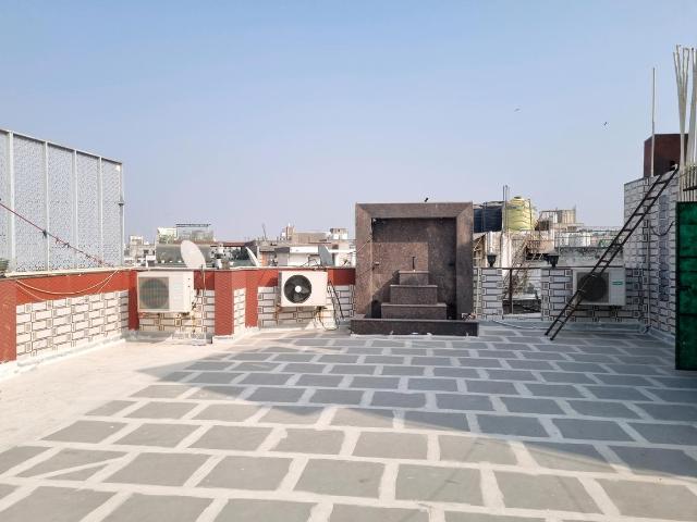 1 RK Independent Builder Floor in Mansarover Garden for rent New Delhi. The reference number is 19058164