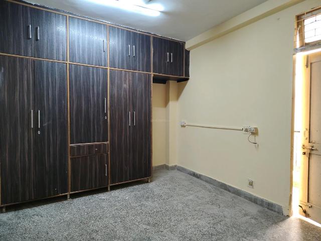 1 RK Independent Builder Floor in Munirka for rent New Delhi. The reference number is 19936782