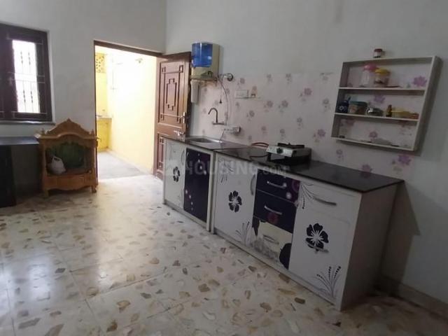 1 RK Independent Builder Floor in Nava Vadaj for rent Ahmedabad. The reference number is 20334093