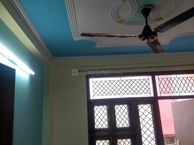 1 RK Independent Builder Floor in New Ashok Nagar for rent New Delhi. The reference number is 19774345
