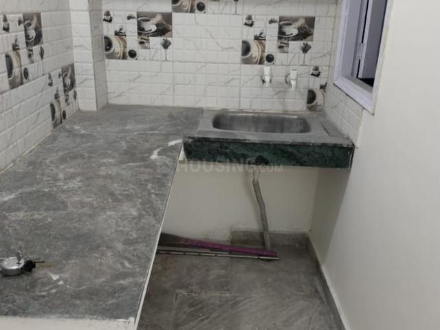 1 RK Independent Builder Floor in New Ashok Nagar for resale New Delhi. The reference number is 18706298
