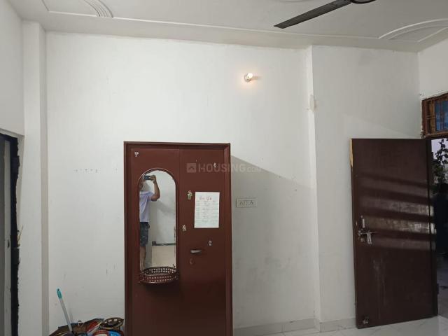 1 RK Independent Builder Floor in South City for rent Lucknow. The reference number is 17732778