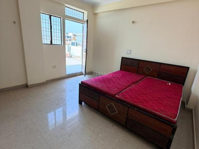 1 RK Independent Builder Floor in Saket for rent New Delhi. The reference number is 19928622