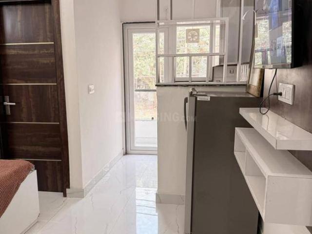 1 RK Independent Builder Floor in Saket for rent New Delhi. The reference number is 20288575