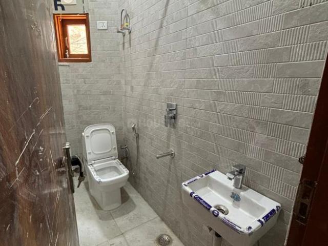 1 RK Independent Builder Floor in Saket for rent New Delhi. The reference number is 20291258