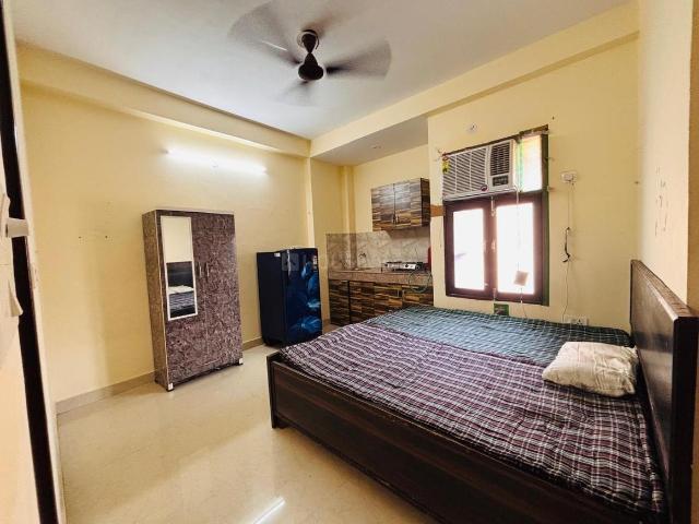 1 RK Independent Builder Floor in Saket for rent New Delhi. The reference number is 20428837