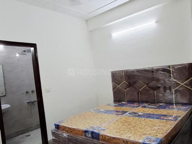 1 RK Independent Builder Floor in Saket for rent New Delhi. The reference number is 20468736