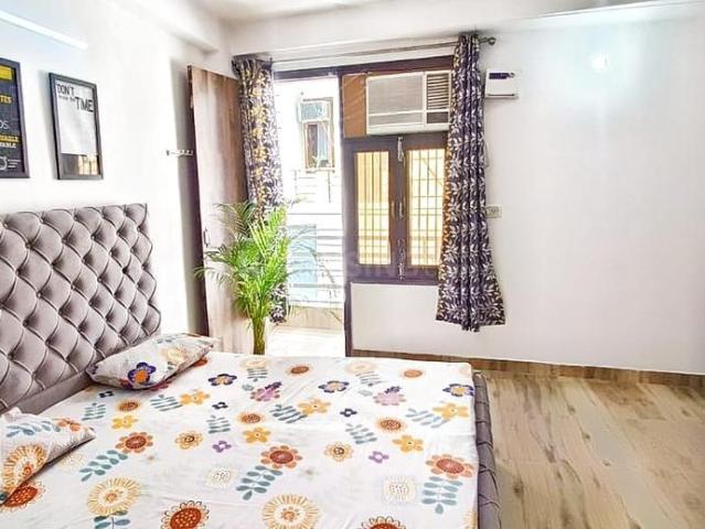 1 RK Independent Builder Floor in Saket for rent New Delhi. The reference number is 20468925