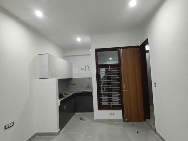 1 RK Independent Builder Floor in Saket for rent New Delhi. The reference number is 20484858