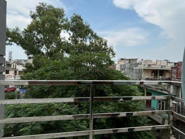 1 RK Independent Builder Floor in Saket for rent New Delhi. The reference number is 20487197