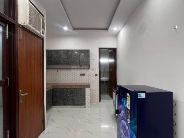 1 RK Independent Builder Floor in Saket for rent New Delhi. The reference number is 20569340