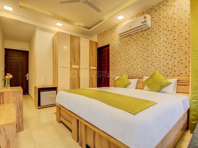 1 RK Independent Builder Floor in Sector 15 for rent Gurgaon. The reference number is 14969494