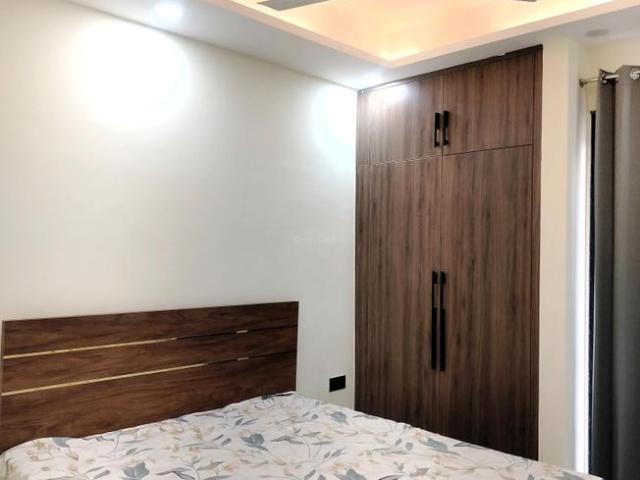 1 RK Independent Builder Floor in Sector 27 for rent Gurgaon. The reference number is 17263980