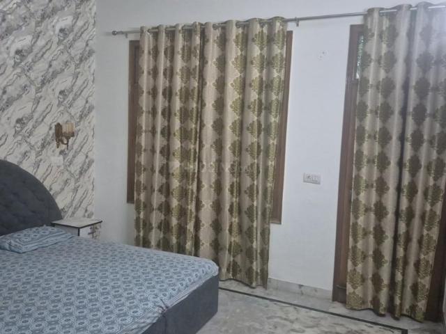 1 RK Independent Builder Floor in Sector 20 for rent Chandigarh. The reference number is 20353210
