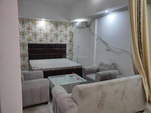 1 RK Independent Builder Floor in Sector 38 for rent Gurgaon. The reference number is 18830704