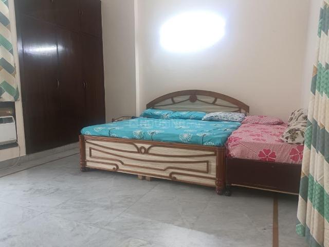 1 RK Independent Builder Floor in Sector 31 for rent Noida. The reference number is 20490754