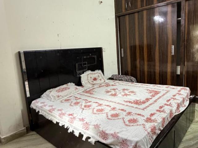 1 RK Independent Builder Floor in Sector 3 Rohini for rent New Delhi. The reference number is 20596270