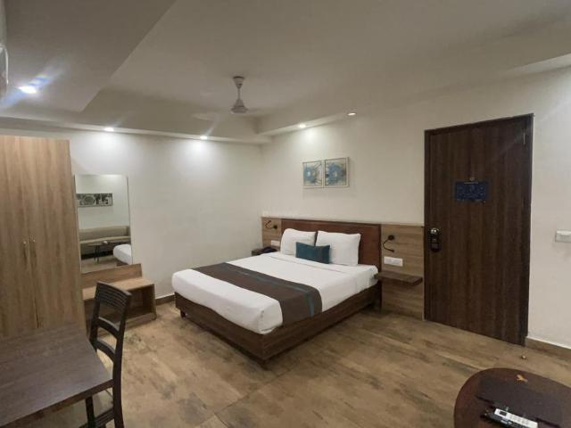 1 RK Independent Builder Floor in Sector 45 for rent Gurgaon. The reference number is 19350012