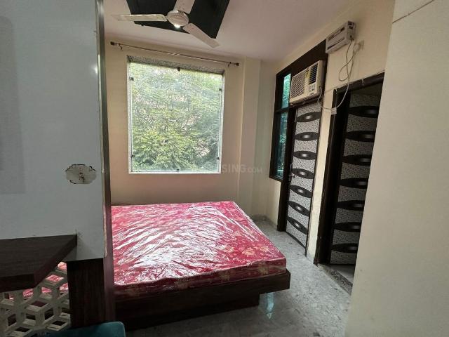 1 RK Independent Builder Floor in Sector 40 for rent Gurgaon. The reference number is 18380516