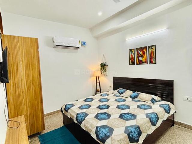 1 RK Independent Builder Floor in Sector 42 for rent Gurgaon. The reference number is 20633368