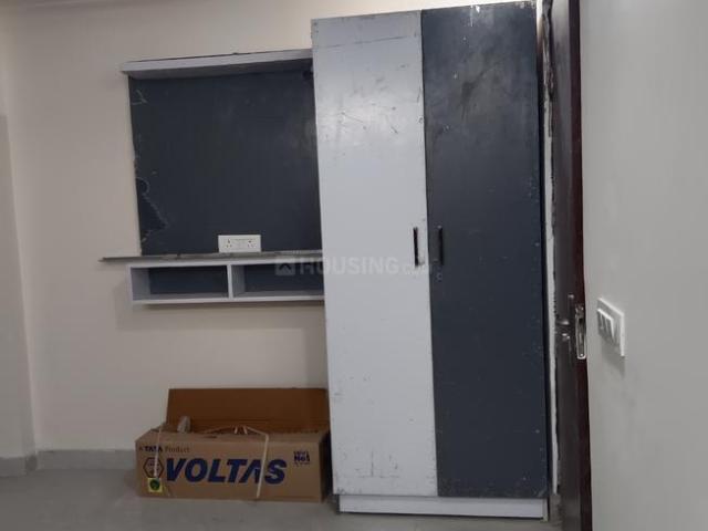 1 RK Independent Builder Floor in Sector 43 for rent Gurgaon. The reference number is 18668849