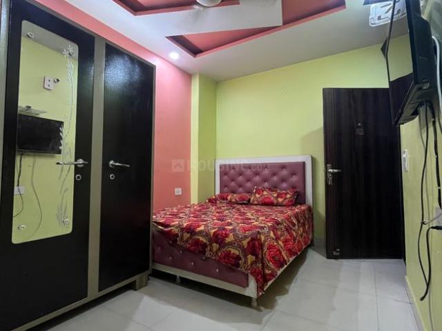 1 RK Independent Builder Floor in Sector 43 for rent Gurgaon. The reference number is 18899476