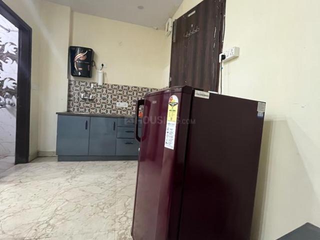 1 RK Independent Builder Floor in Sector 43 for rent Gurgaon. The reference number is 18899235