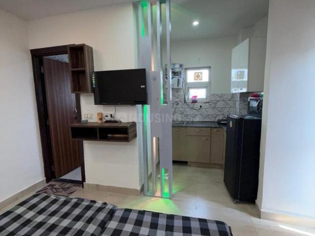 1 RK Independent Builder Floor in Sector 43 for rent Gurgaon. The reference number is 20413034