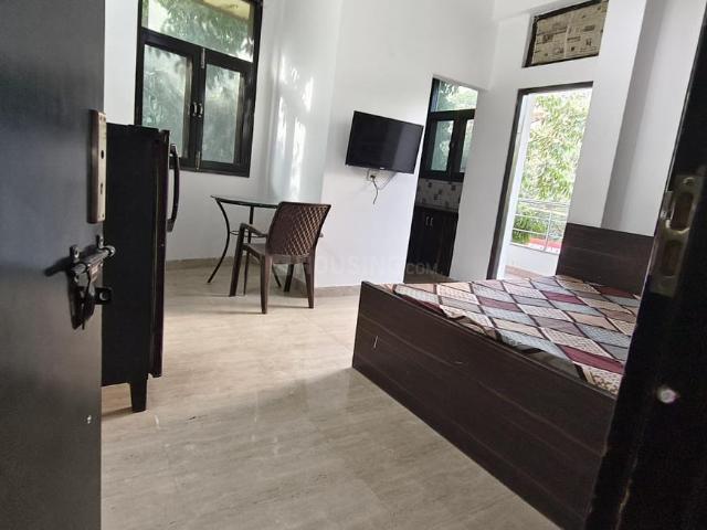 1 RK Independent Builder Floor in Sector 43 for rent Gurgaon. The reference number is 20542261