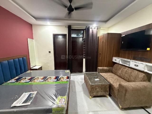1 RK Independent Builder Floor in Sector 43 for rent Gurgaon. The reference number is 20319755