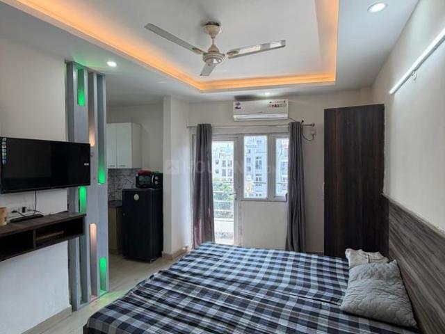1 RK Independent Builder Floor in Sector 43 for rent Gurgaon. The reference number is 20387939
