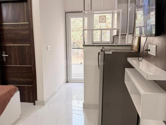 1 RK Independent Builder Floor in Sector 43 for rent Gurgaon. The reference number is 20391169
